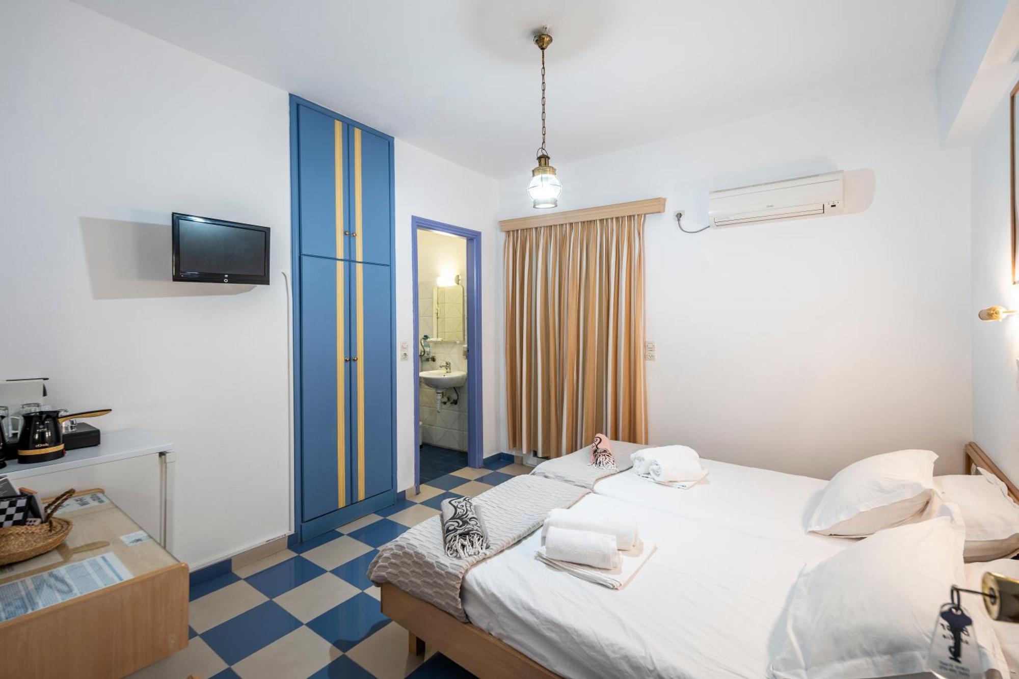 Bofor Studios & Rooms Livadakia 外观 照片